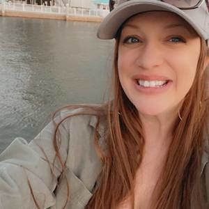 Meet your Posher, Melissa